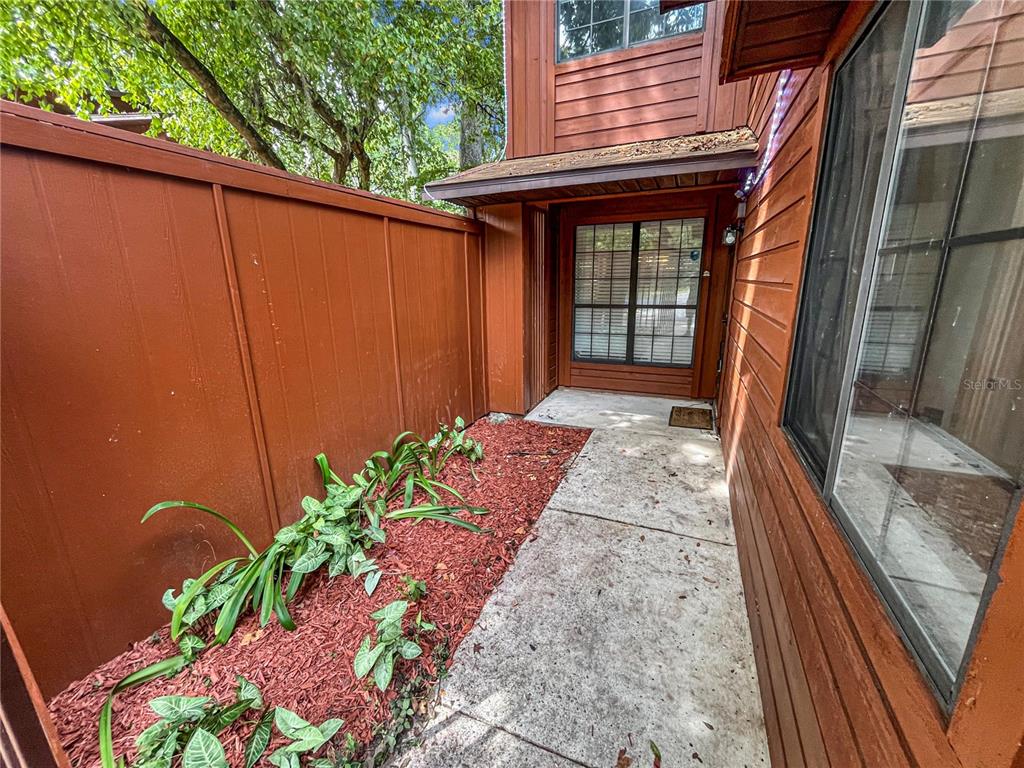 5530 Southwest 8th Place Gainesville, FL 32607 - Photo 2 of 18