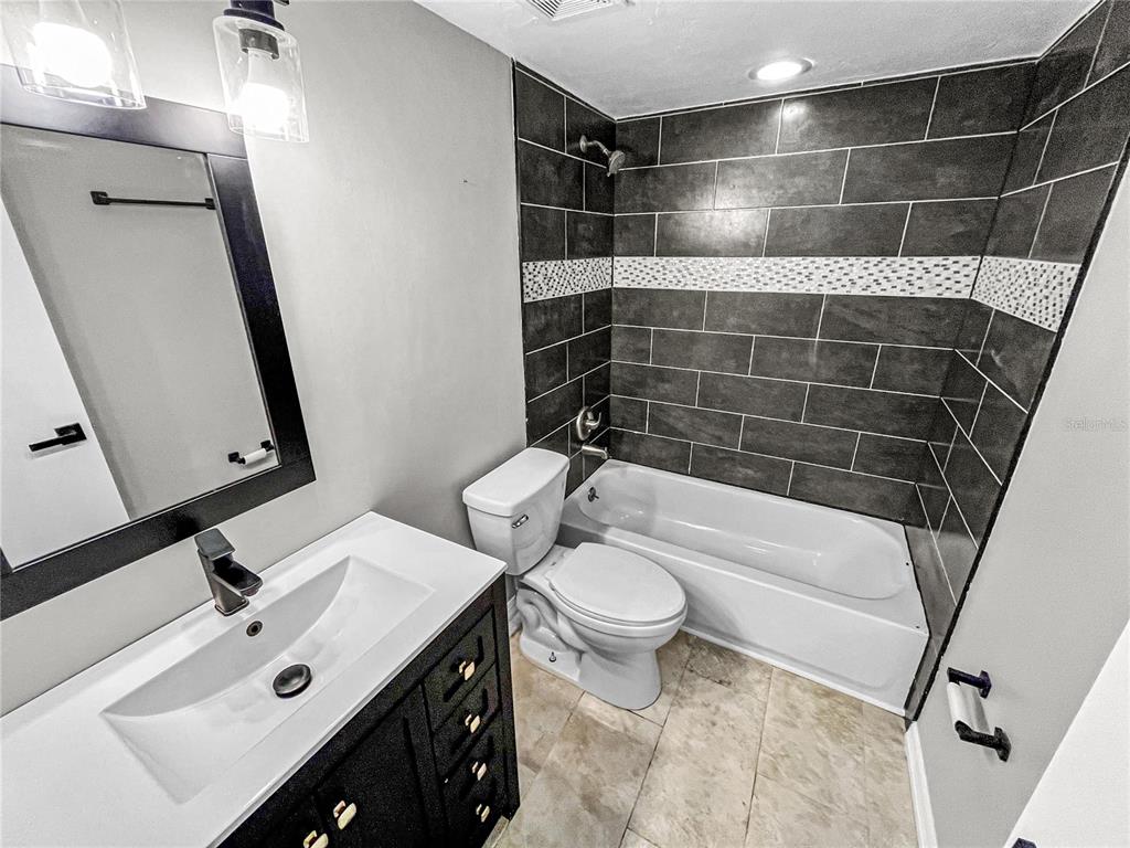 5530 Southwest 8th Place Gainesville, FL 32607 - Photo 7 of 18