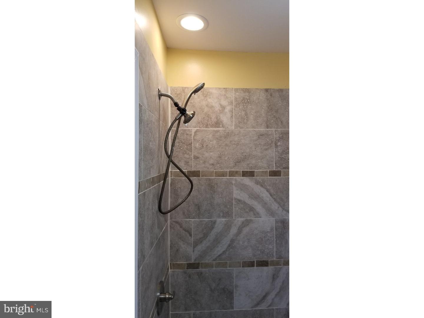 6014 Nassau Road Philadelphia, PA 19151 - Photo 16 of 25 Gallery Image 16