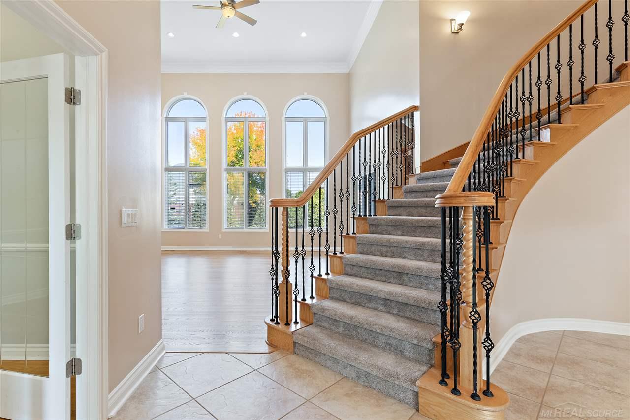 1158 Rochelle Park Drive Rochester, MI 48309 - Photo 16 of 59 50024789-16.JPG