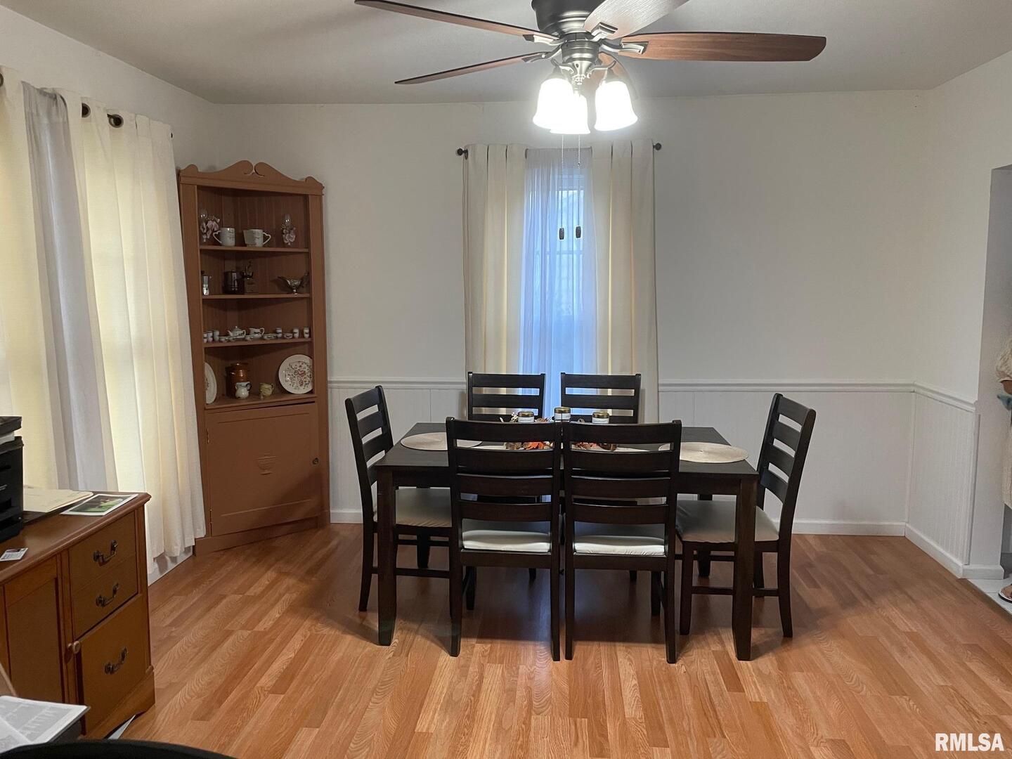 302 2nd Street Carmi, IL 62821 - Photo 8 of 20