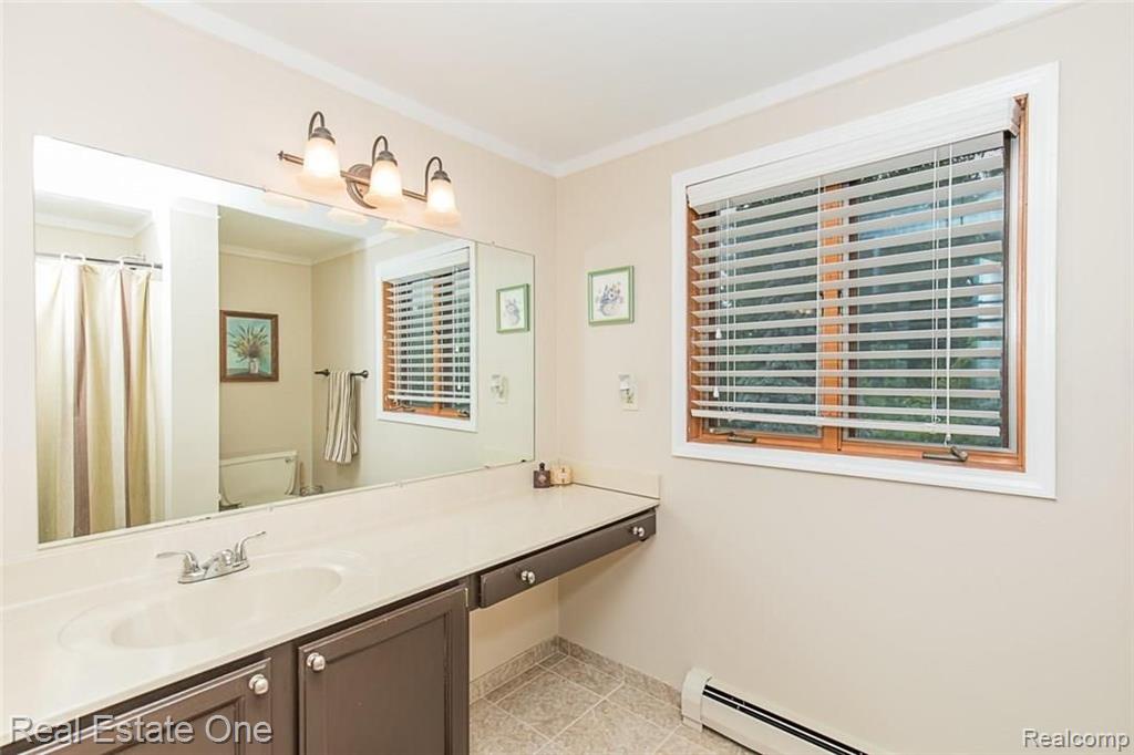 2233 London Bridge Drive, Unit 38 Rochester Hills, MI 48307 - Photo 7 of 13