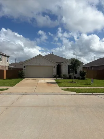$299,000 | 1410 Red Hills Drive, Iowa Colony, TX 77583