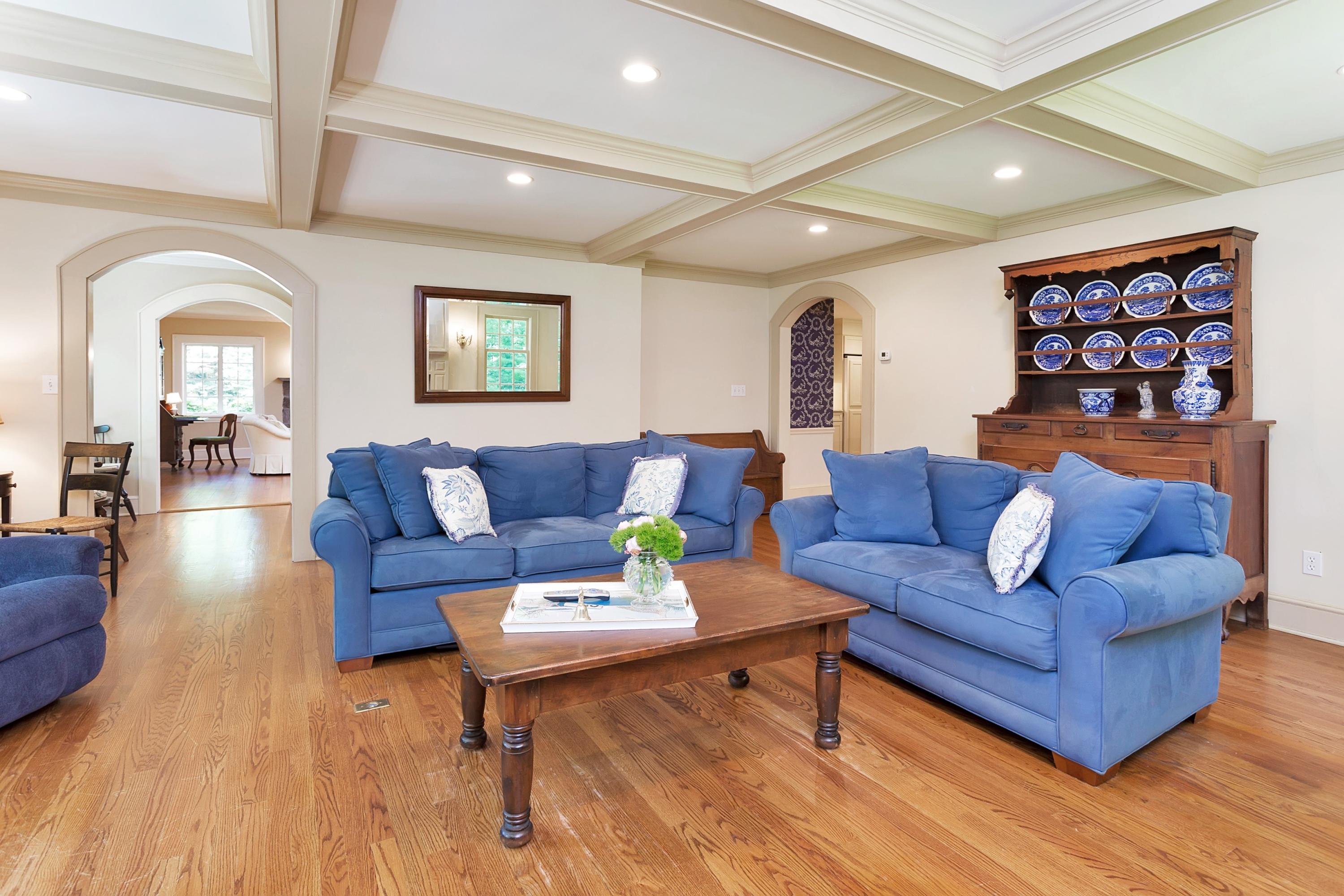 30 Birch Road Darien, CT 06820 - Photo 13 of 29 170080181-13