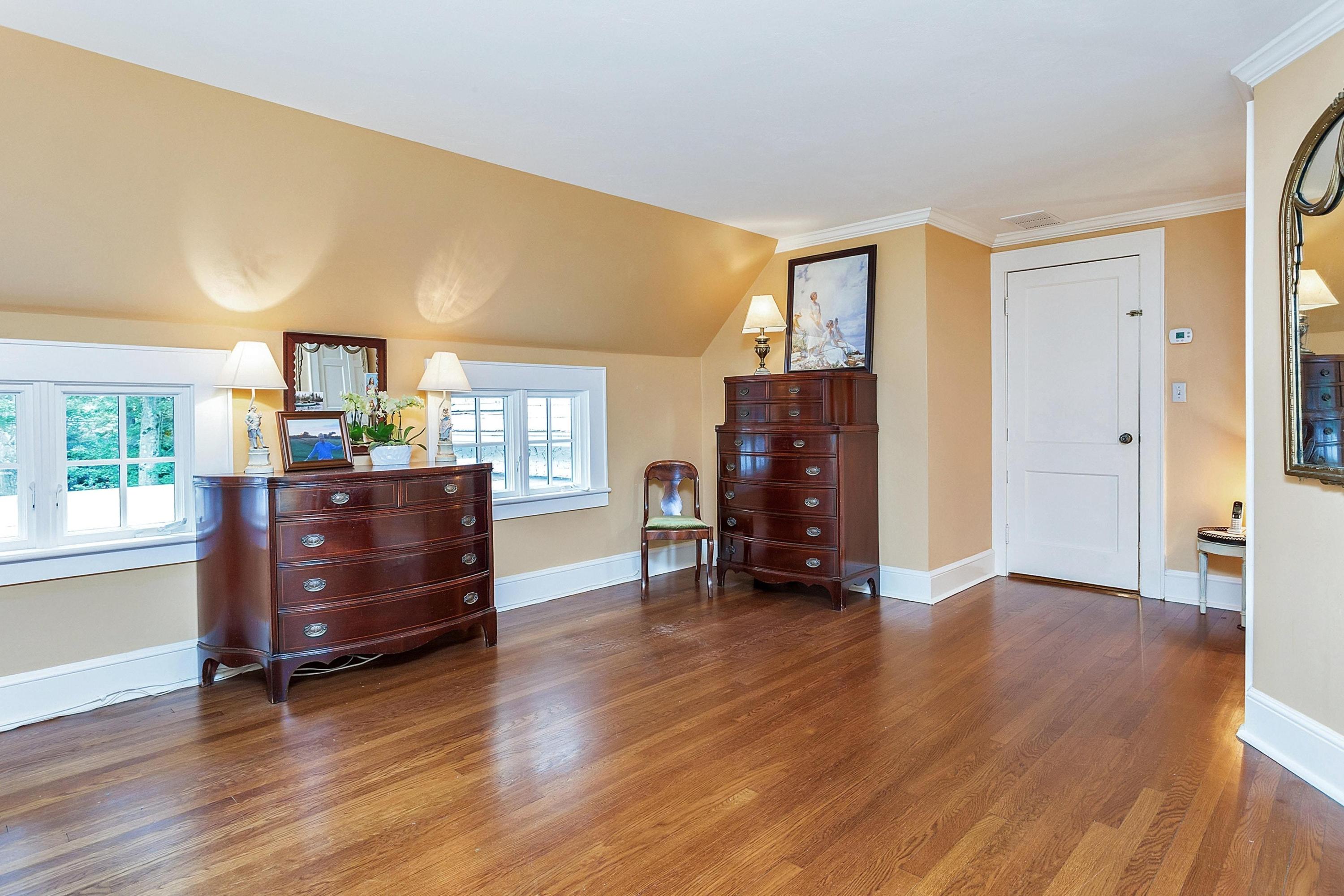 30 Birch Road Darien, CT 06820 - Photo 20 of 29 170080181-20