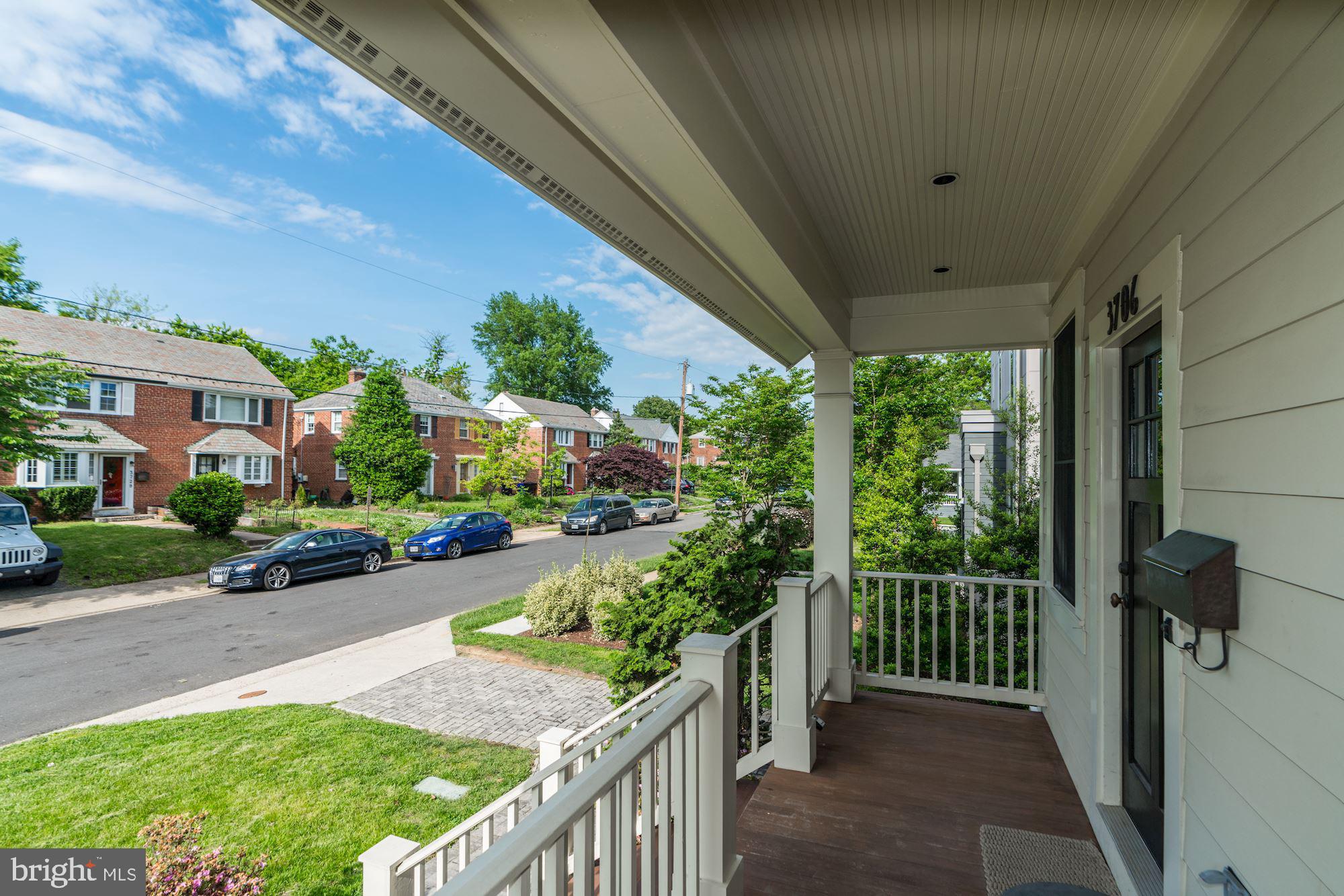 3706 6th Road North Arlington, VA 22203 - Photo 4 of 36 Front porch is facing quite street
