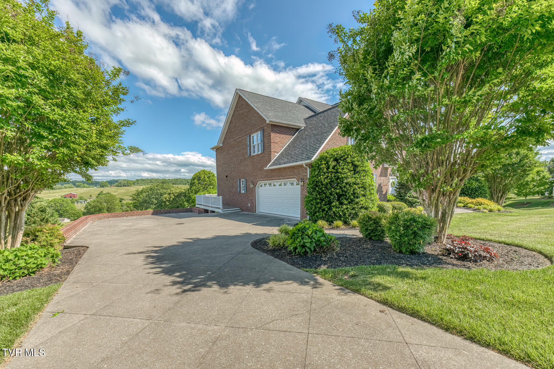 151 Laurel Ridge Drive Jonesborough, TN 37659 - Photo 86 of 106 151 Laurel Ridge Dr-88