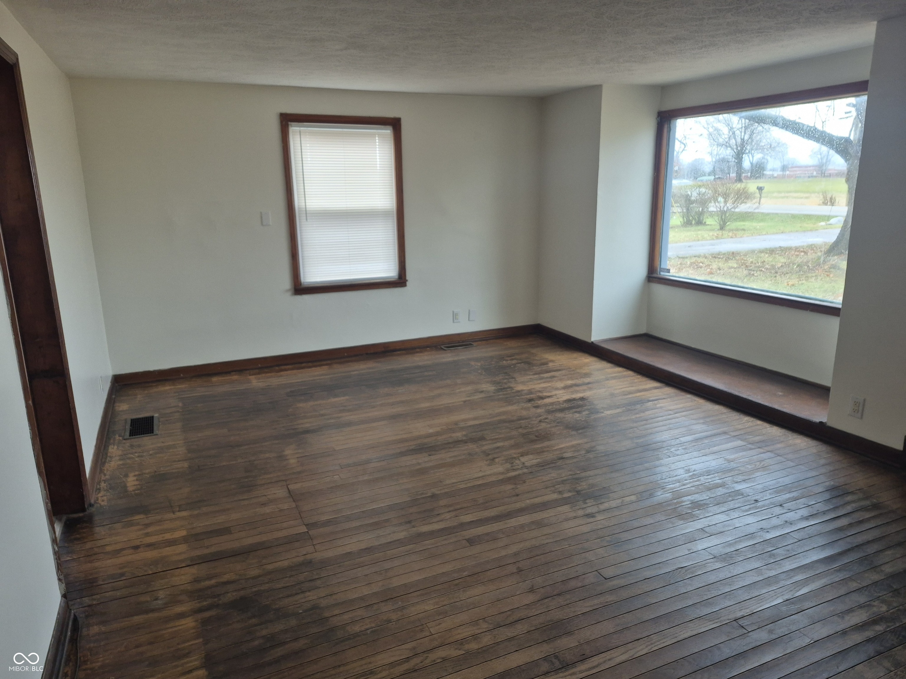 4025 South Post Road Indianapolis, IN 46239 - Photo 7 of 10