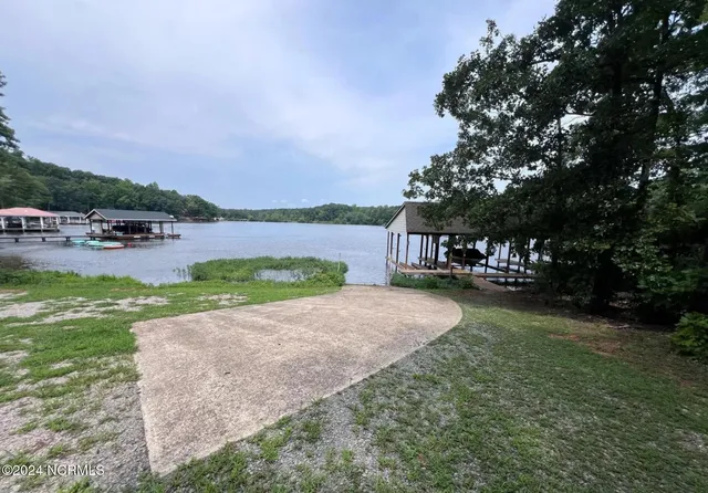 $23,500 | 38 Gordon Lane, Macon, NC 27551