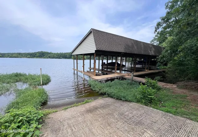 $23,500 | 38 Gordon Lane, Macon, NC 27551