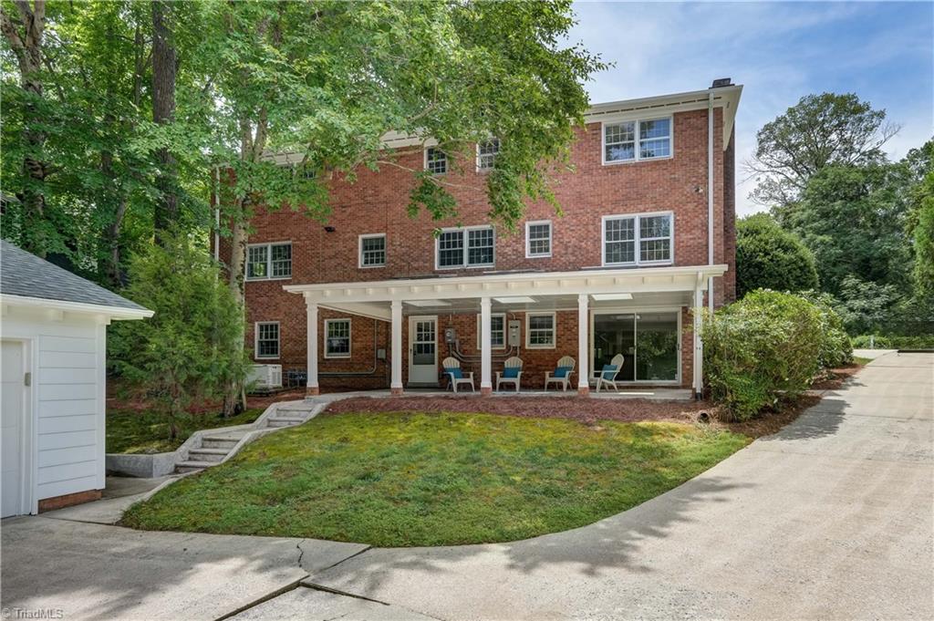 42 Kemp Road East Greensboro, NC 27410 - Photo 4 of 50