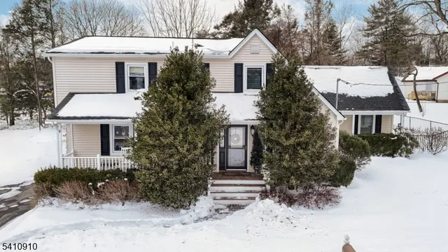 $619,900 | 6 Alwood Lane, Succasunna, NJ 07876