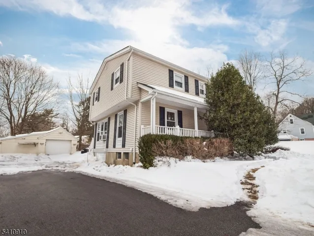 $619,900 | 6 Alwood Lane, Succasunna, NJ 07876