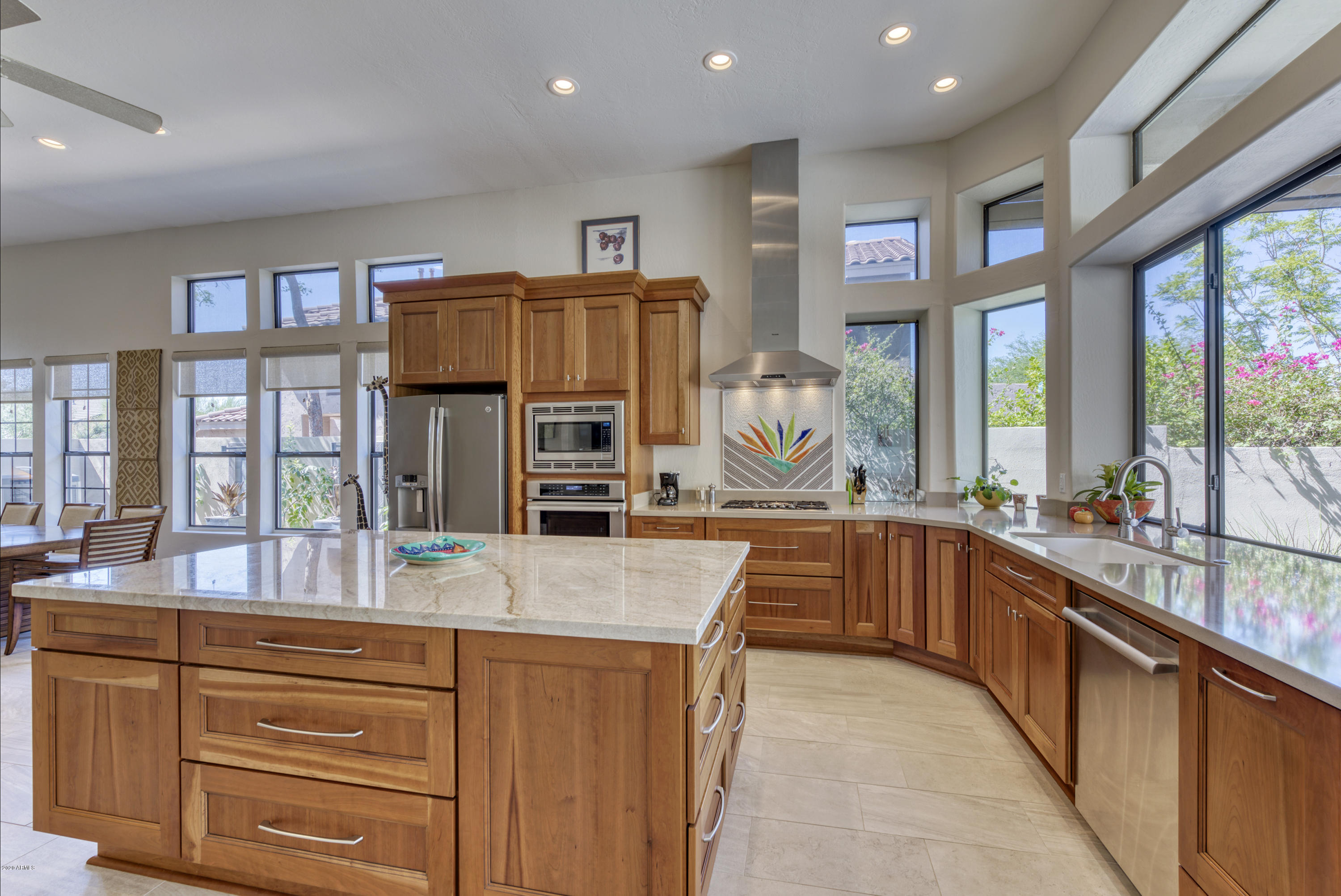 13964 East Geronimo Road Scottsdale, AZ 85259 - Photo 33 of 66 Kitchen