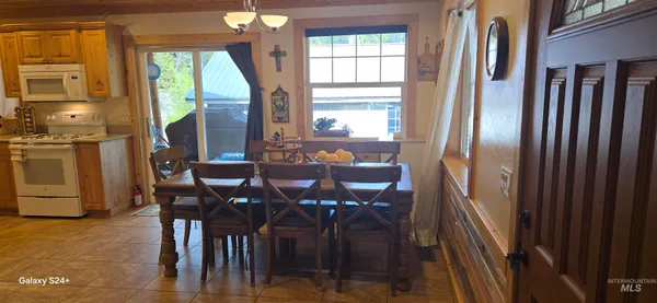 $555,000 | 4250 American River Road, Elk City, ID 83525