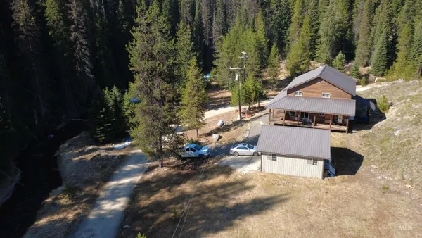 $555,000 | 4250 American River Road, Elk City, ID 83525