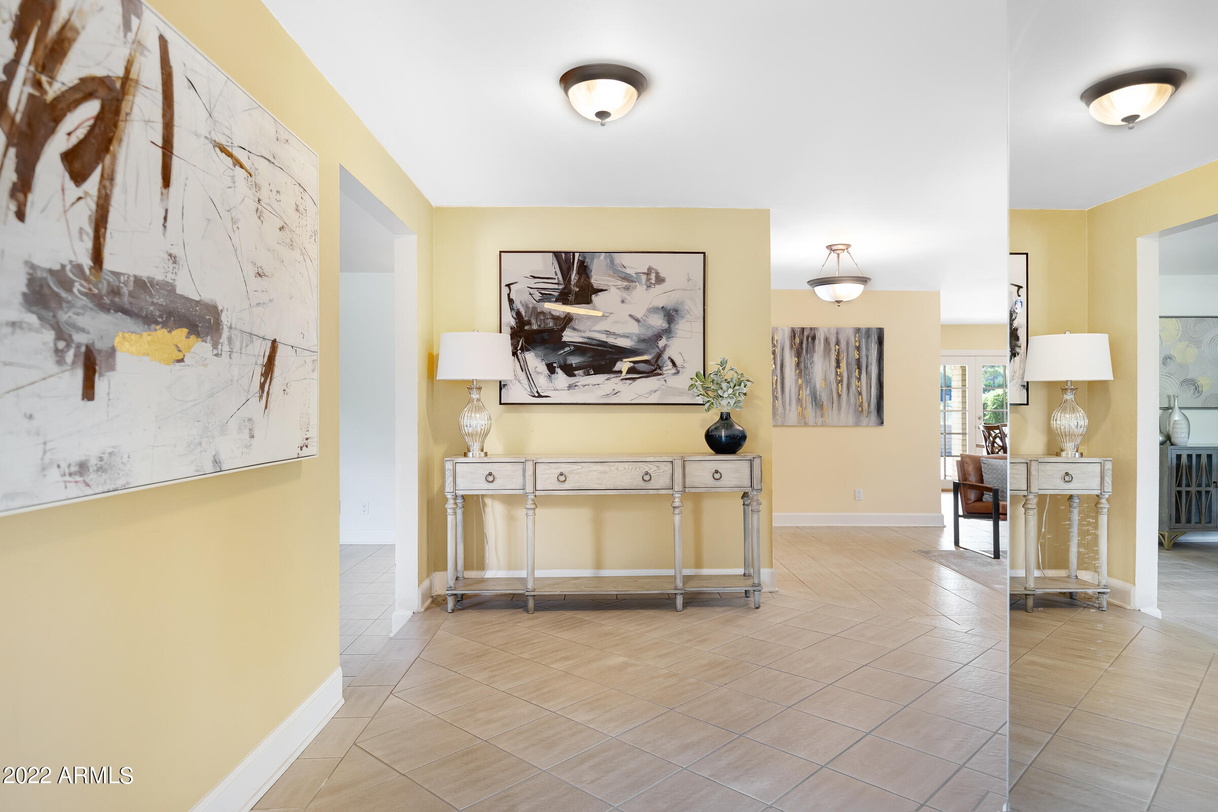 539 West Southern Hills Road Phoenix, AZ 85023 - Photo 12 of 62 539 W Southern Hills Rd-14