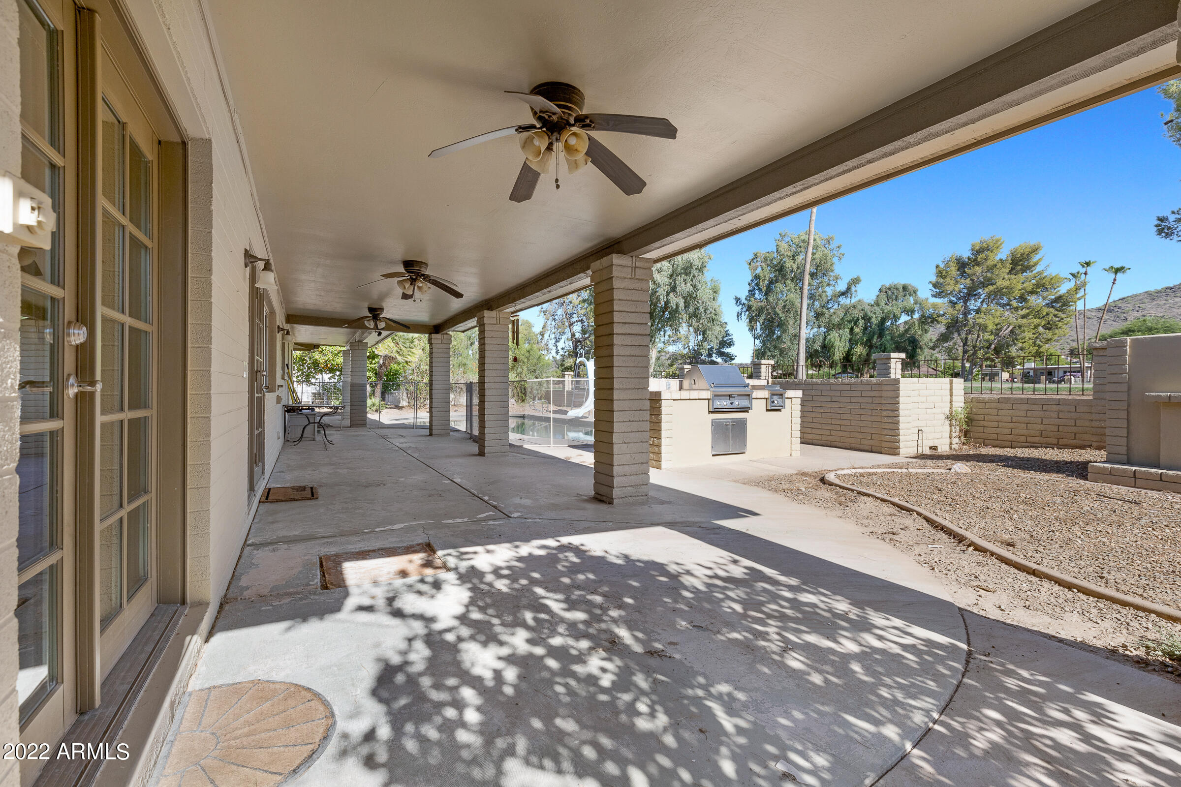 539 West Southern Hills Road Phoenix, AZ 85023 - Photo 51 of 62 539 W Southern Hills Rd-58