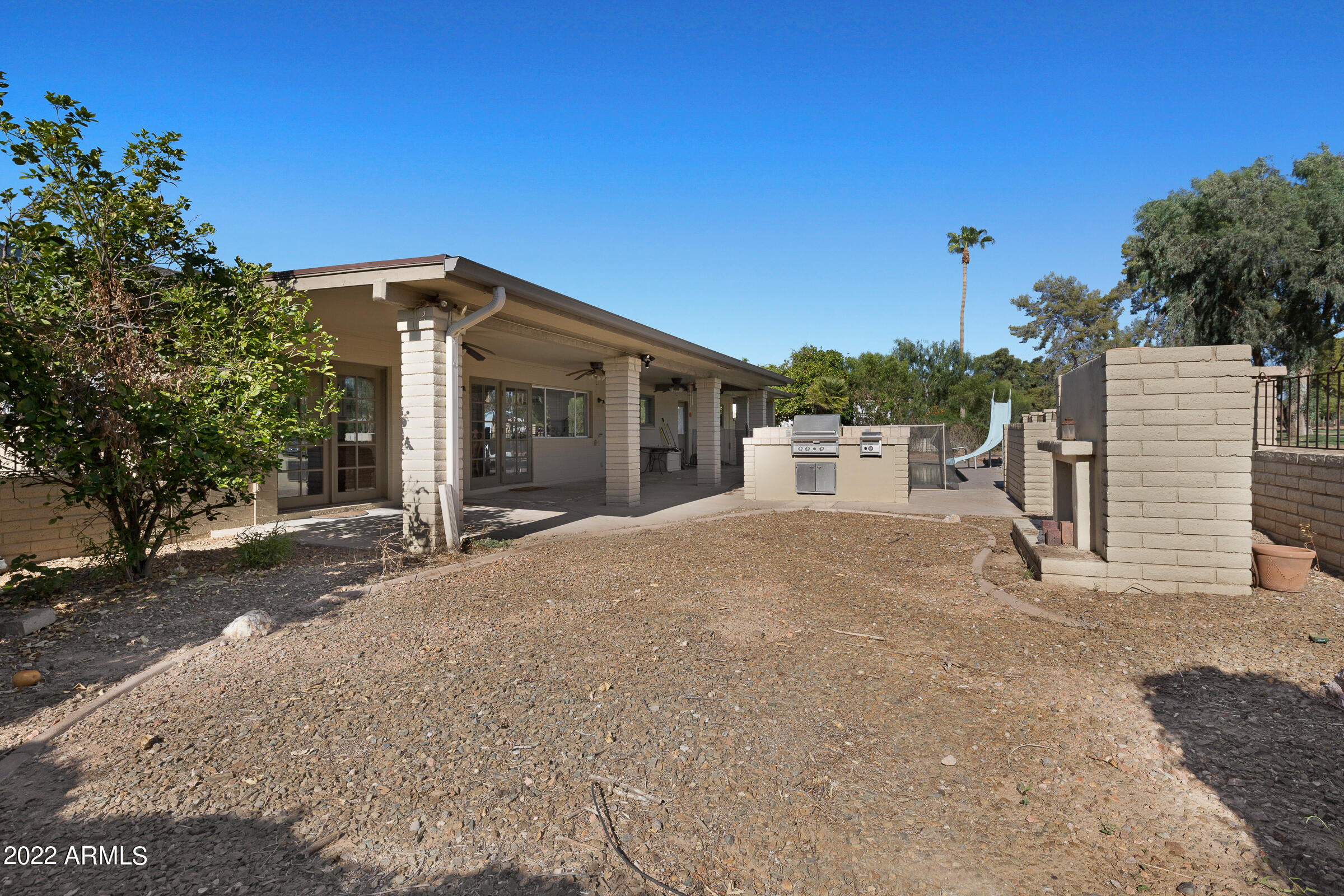 539 West Southern Hills Road Phoenix, AZ 85023 - Photo 53 of 62 539 W Southern Hills Rd-49