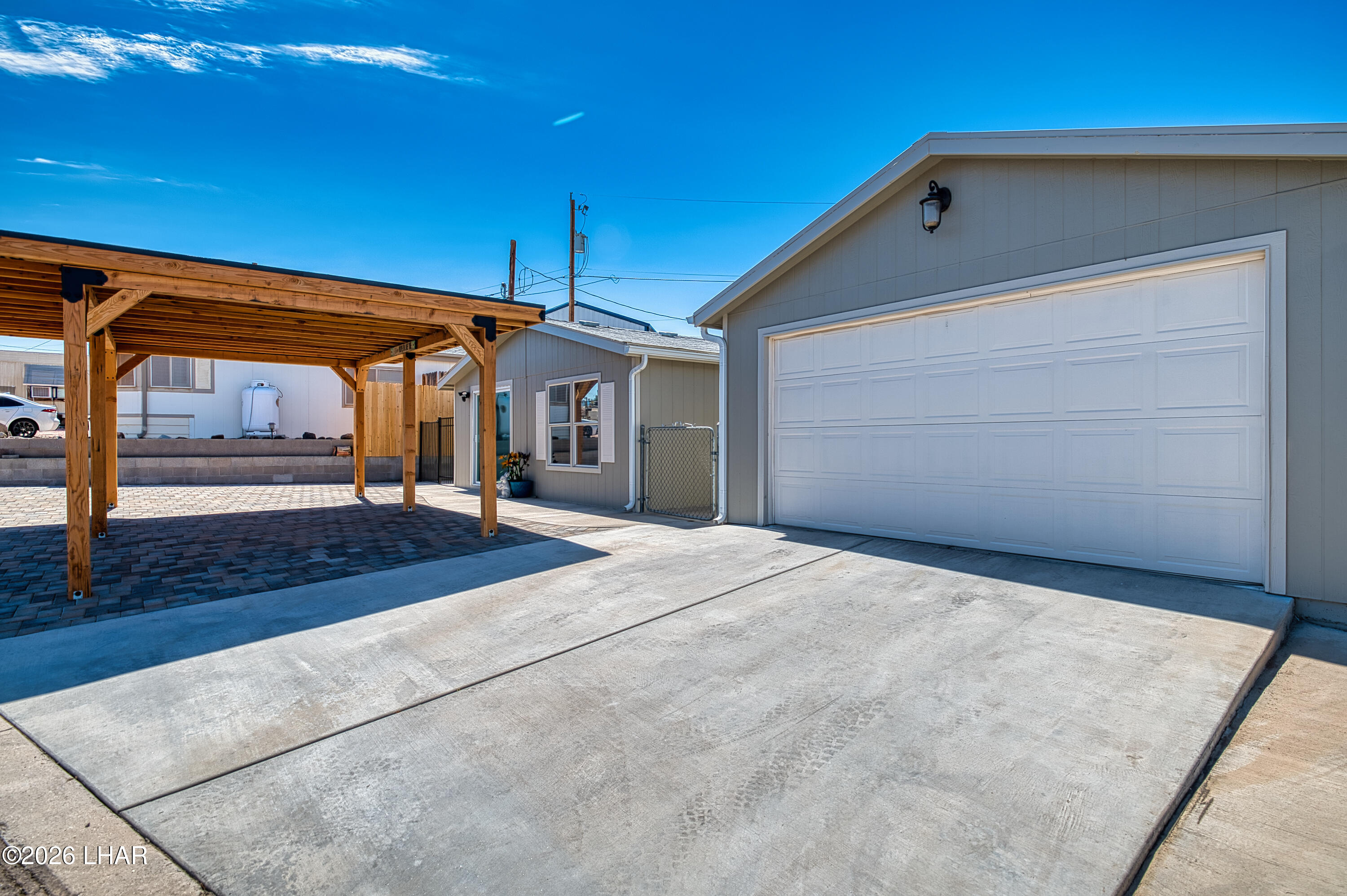 31844 Fleet Road Parker, AZ 85344 - Photo 3 of 37