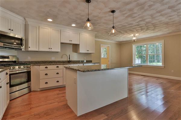 16 Bear Hill Road Merrimac, MA 01860 - Photo 3 of 22 Gallery Image 3