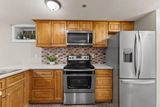 $435,000 | 44 Grove Street, Mahtomedi, MN 55115