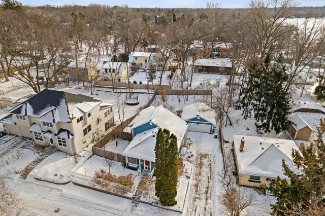 $435,000 | 44 Grove Street, Mahtomedi, MN 55115