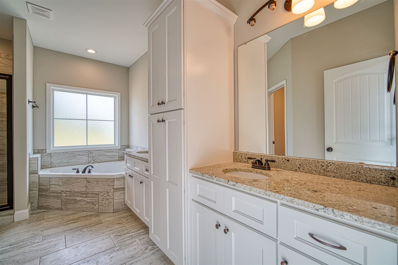 2090 Greenpond Road Woodruff, SC 29388 - Photo 14 of 23