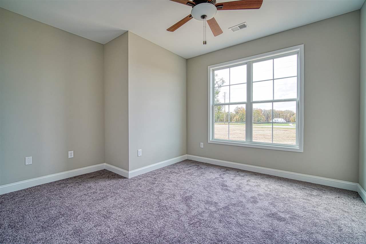2090 Greenpond Road Woodruff, SC 29388 - Photo 18 of 23