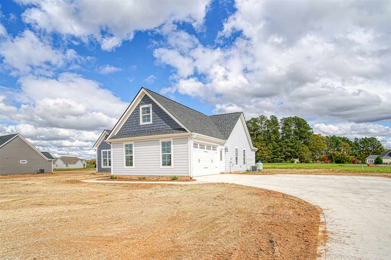 2090 Greenpond Road Woodruff, SC 29388 - Photo 2 of 23