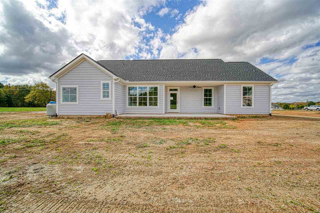 2090 Greenpond Road Woodruff, SC 29388 - Photo 4 of 23