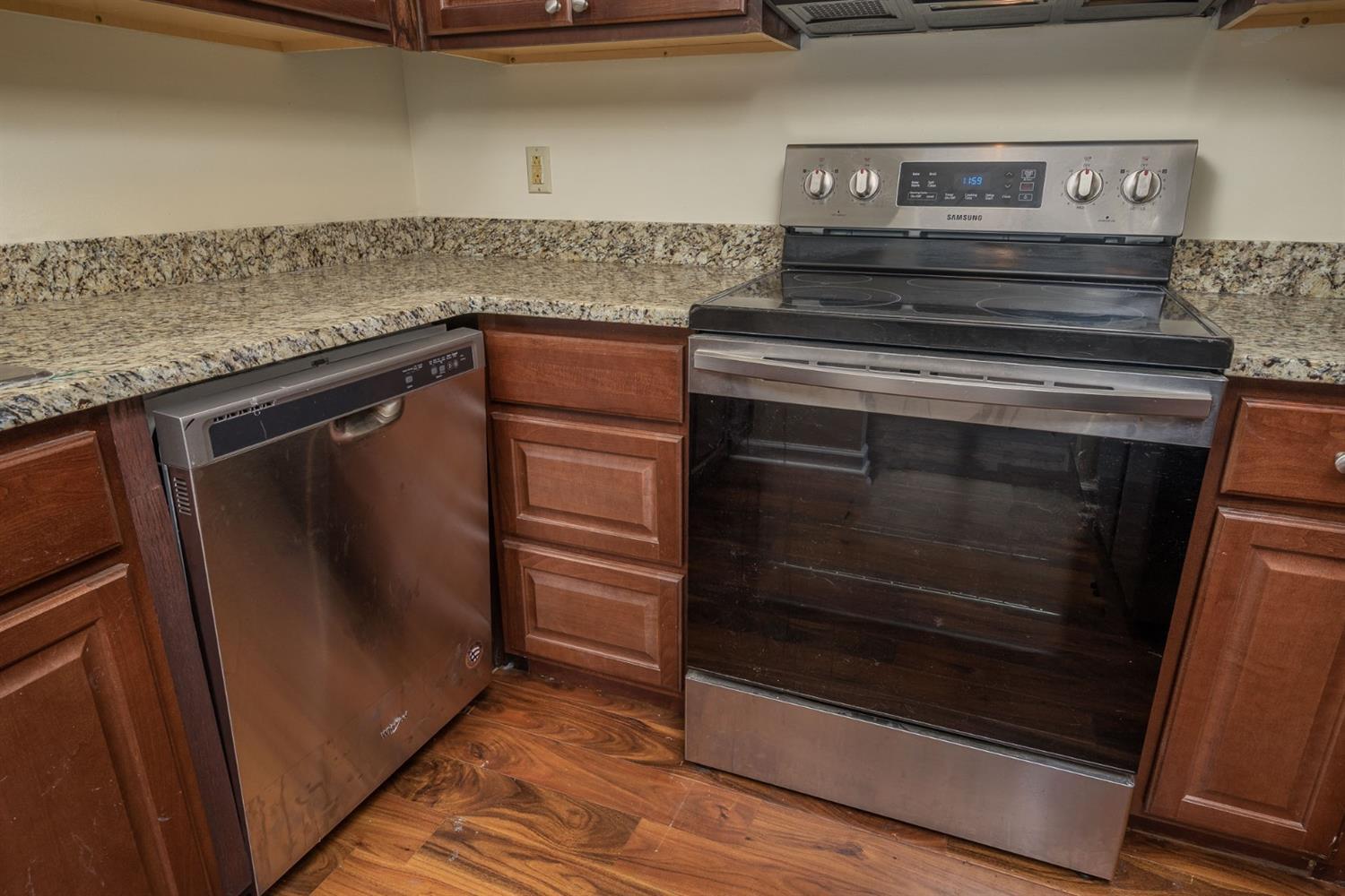 290 Progress Road West Carrollton, OH 45449 - Photo 10 of 31
