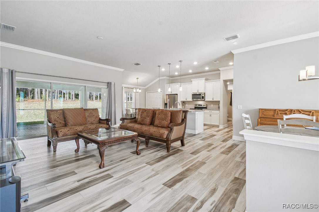 65 East Boston Street Hernando, FL 34442 - Photo 8 of 100