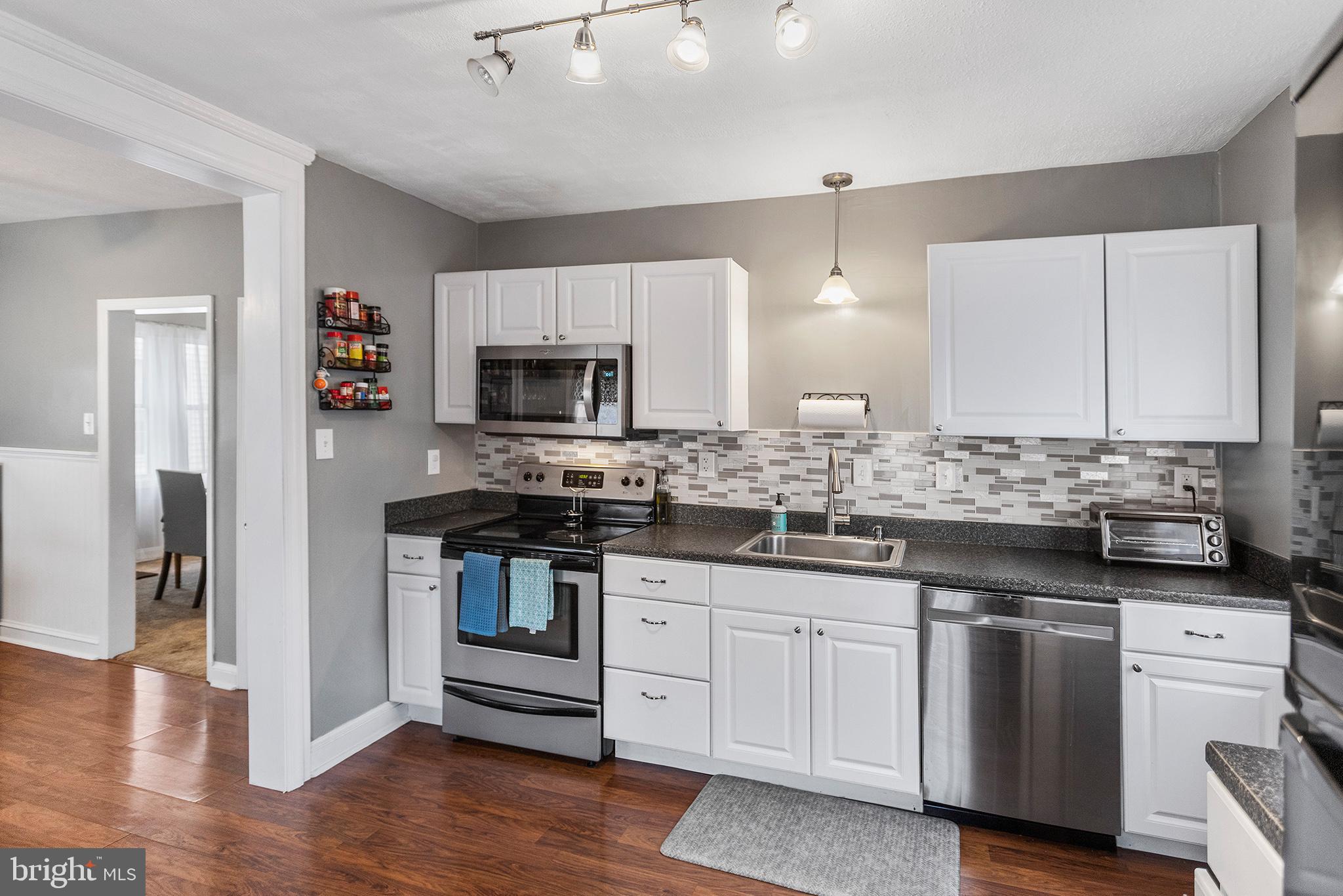 211 Walnut Road Wallingford, PA 19086 - Photo 11 of 29