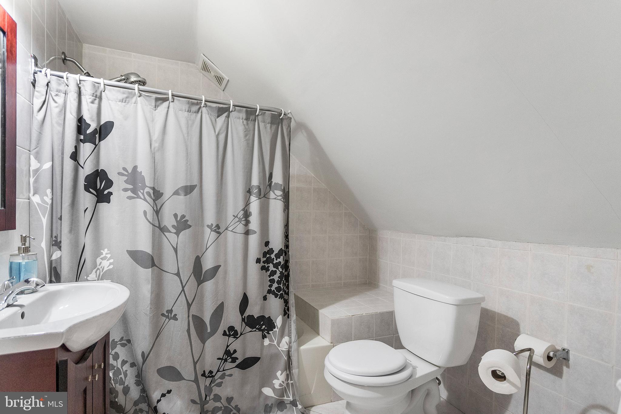 211 Walnut Road Wallingford, PA 19086 - Photo 21 of 29