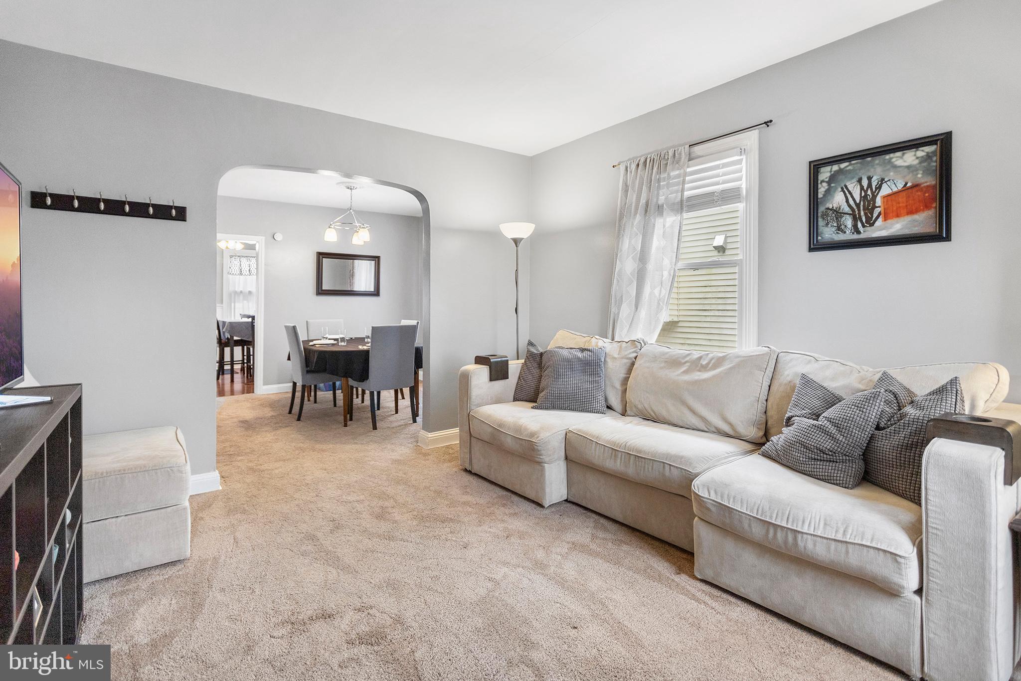 211 Walnut Road Wallingford, PA 19086 - Photo 4 of 29