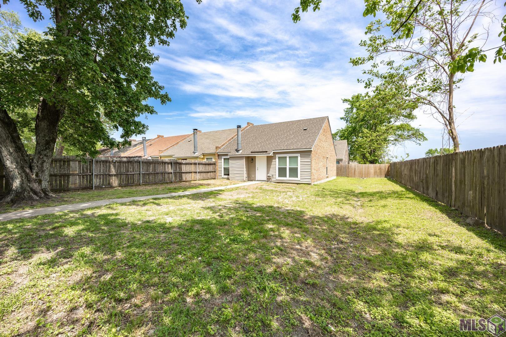 8744 Pecan Tree Drive Baton Rouge, LA 70810 - Photo 3 of 21