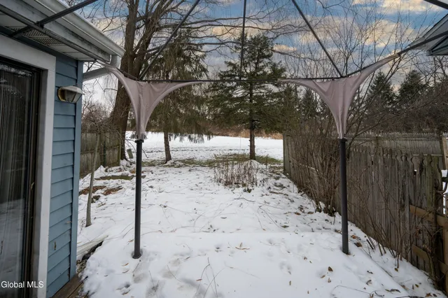 $199,000 | 7 Fox Hollow Square, Cohoes, NY 12047