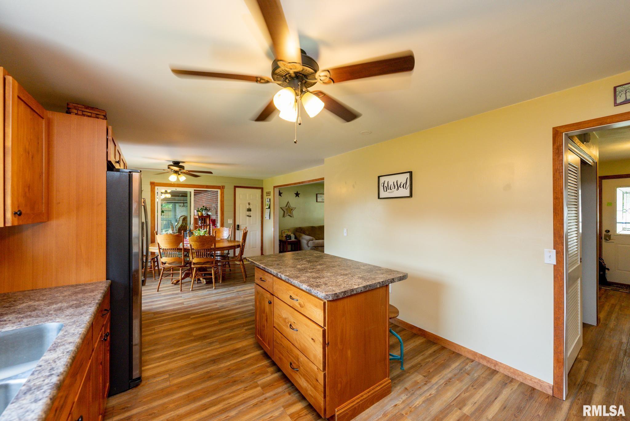 869 Sunset Road Morton, IL 61550 - Photo 11 of 45 Gallery Image 11