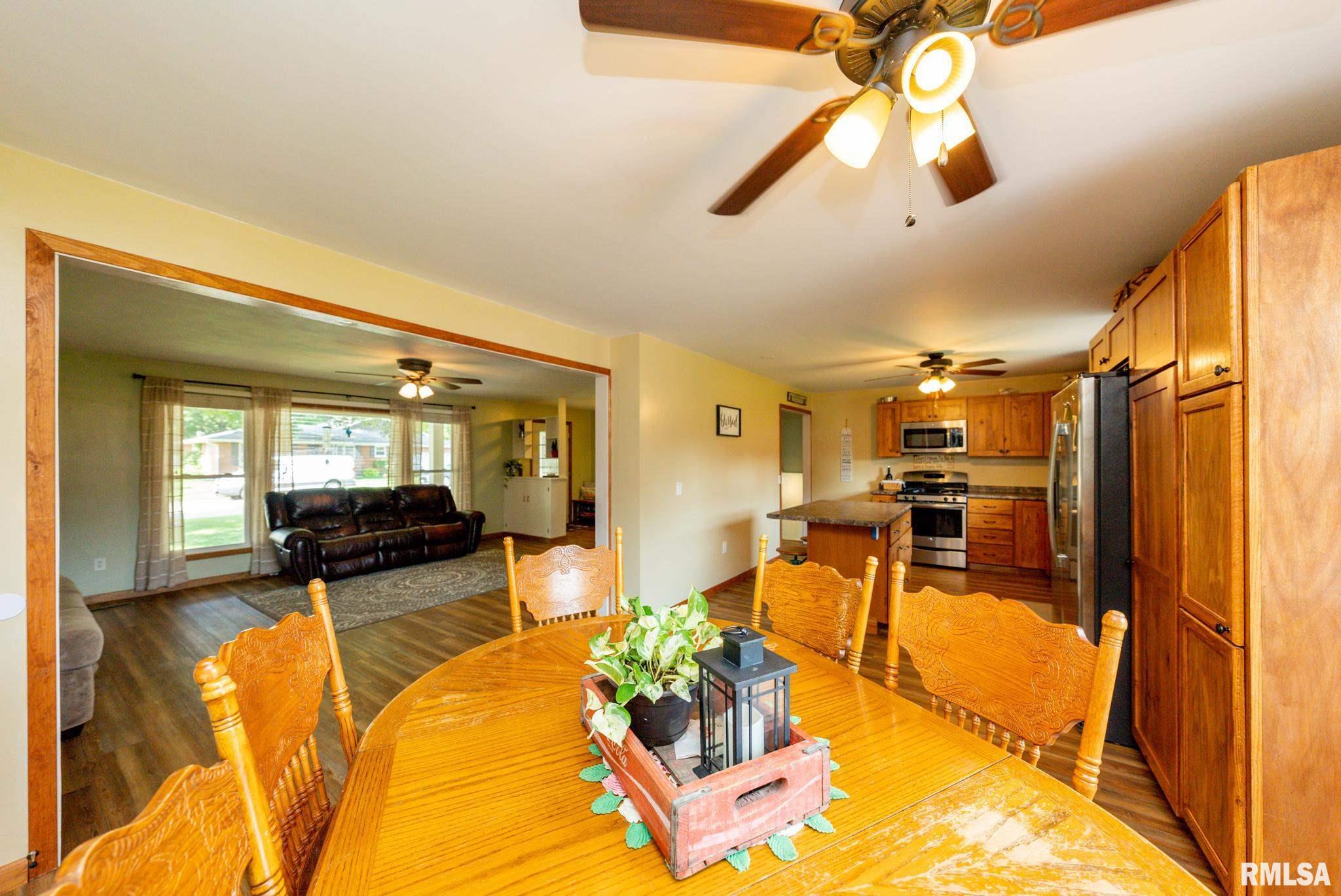 869 Sunset Road Morton, IL 61550 - Photo 14 of 45 Gallery Image 14