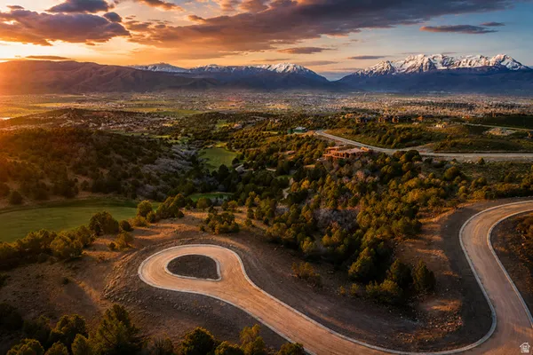 $1,350,000 | 1261 North Monroe Peak Circle, Unit 641, Heber City, UT 84032