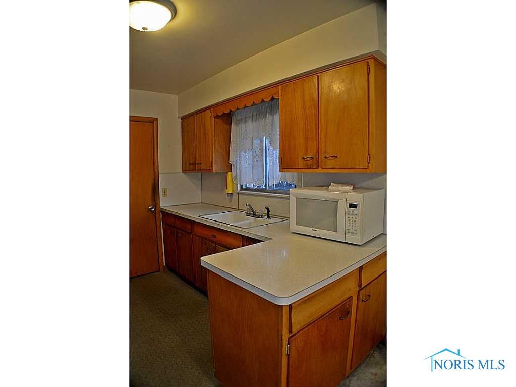 3755 Woodmont Road Toledo, OH 43613 - Photo 14 of 15 Gallery Image 14