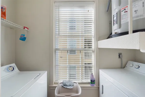 $359,000 | 7000 Seawall Boulevard, Unit 524, Galveston, TX 77551