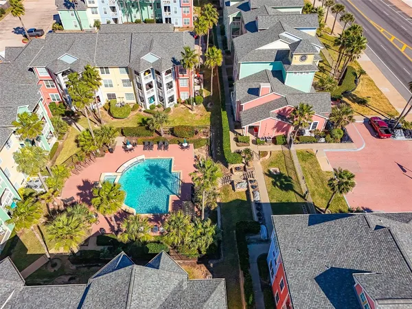 $359,000 | 7000 Seawall Boulevard, Unit 524, Galveston, TX 77551