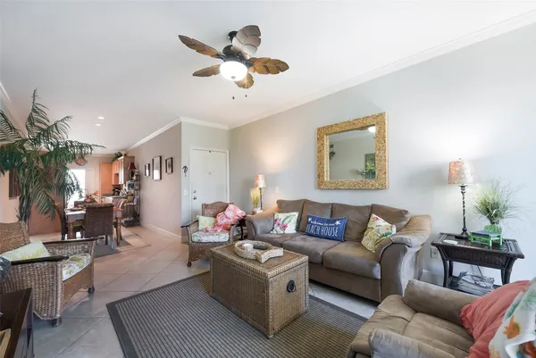 $359,000 | 7000 Seawall Boulevard, Unit 524, Galveston, TX 77551