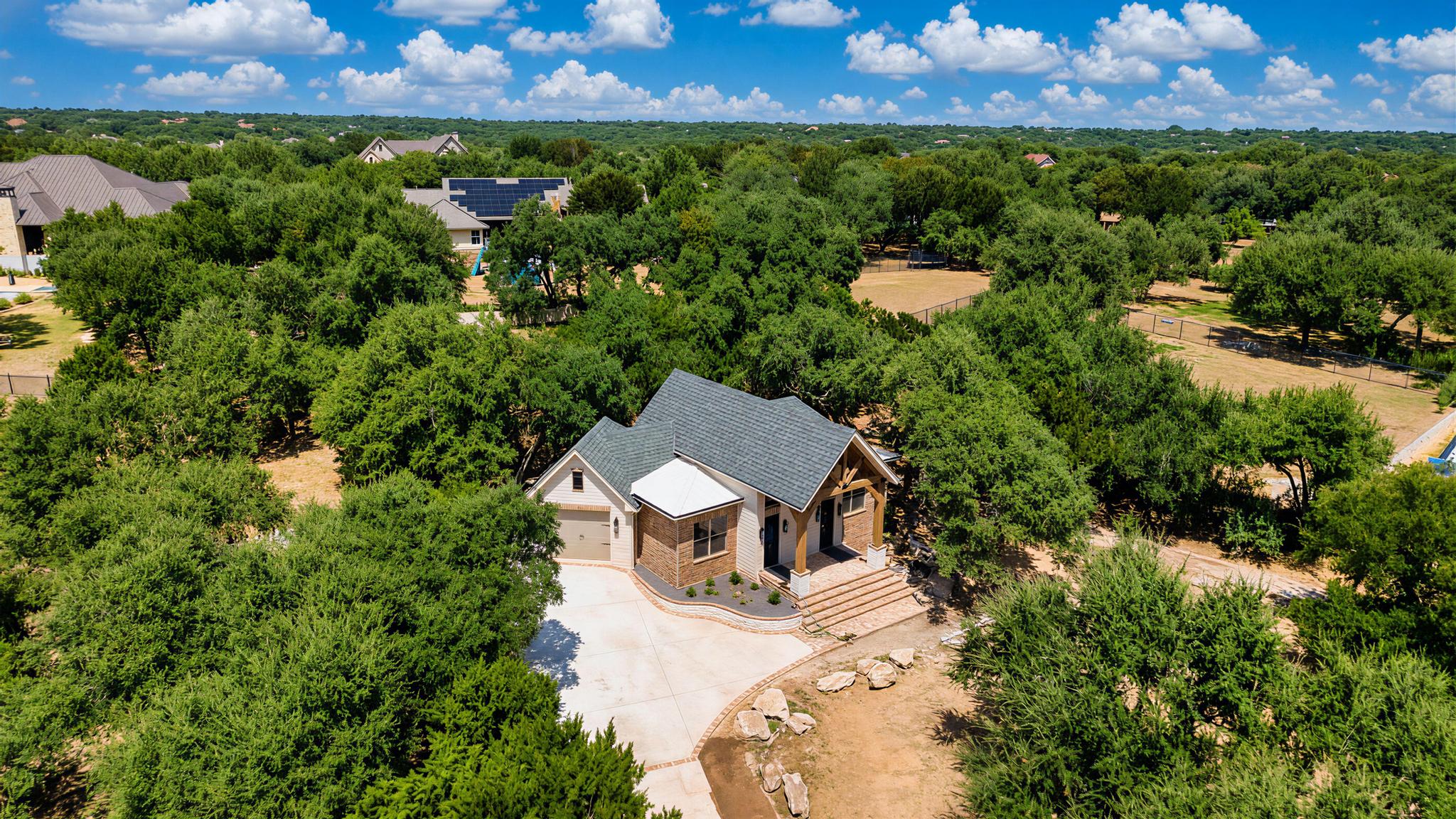 317 Highland Spring Lane Georgetown, TX 78633 - Photo 2 of 36 Gallery Image 2