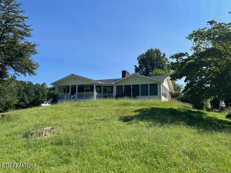 134 Old Pinecrest Road Jacksboro, TN 37757 - Photo 1 of 17 IMG_6680