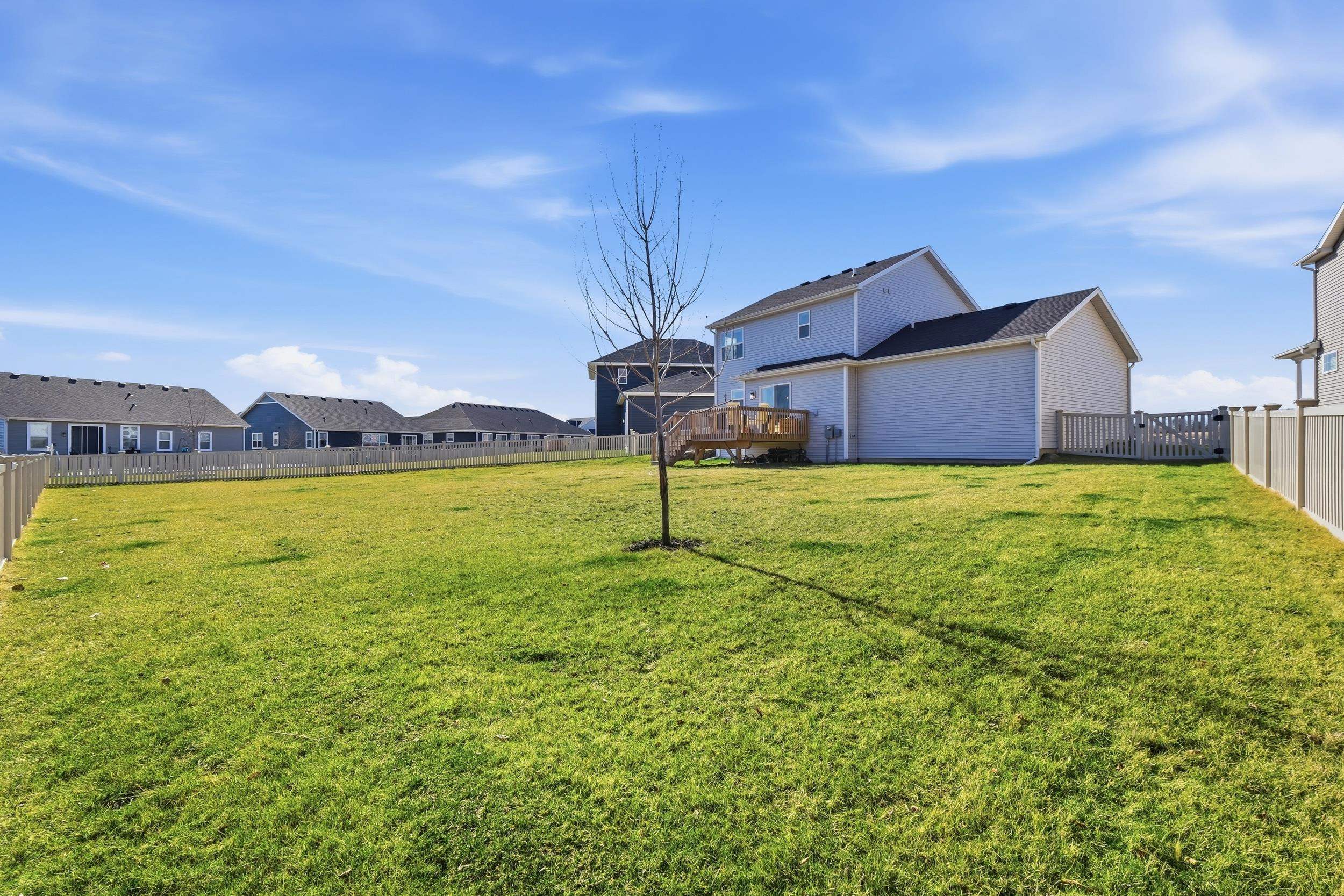 5526 Maddy Pass Madison, WI 53718 - Photo 37 of 39