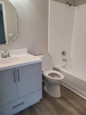 $299,500 | 347 Mill Street, Batavia, IL 60510