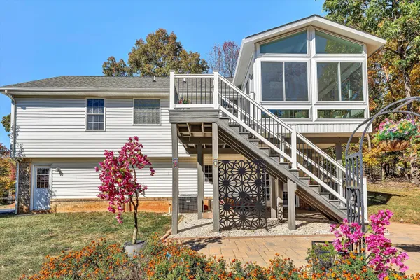 $449,900 | 1204 Jewel Trail, Moneta, VA 24121